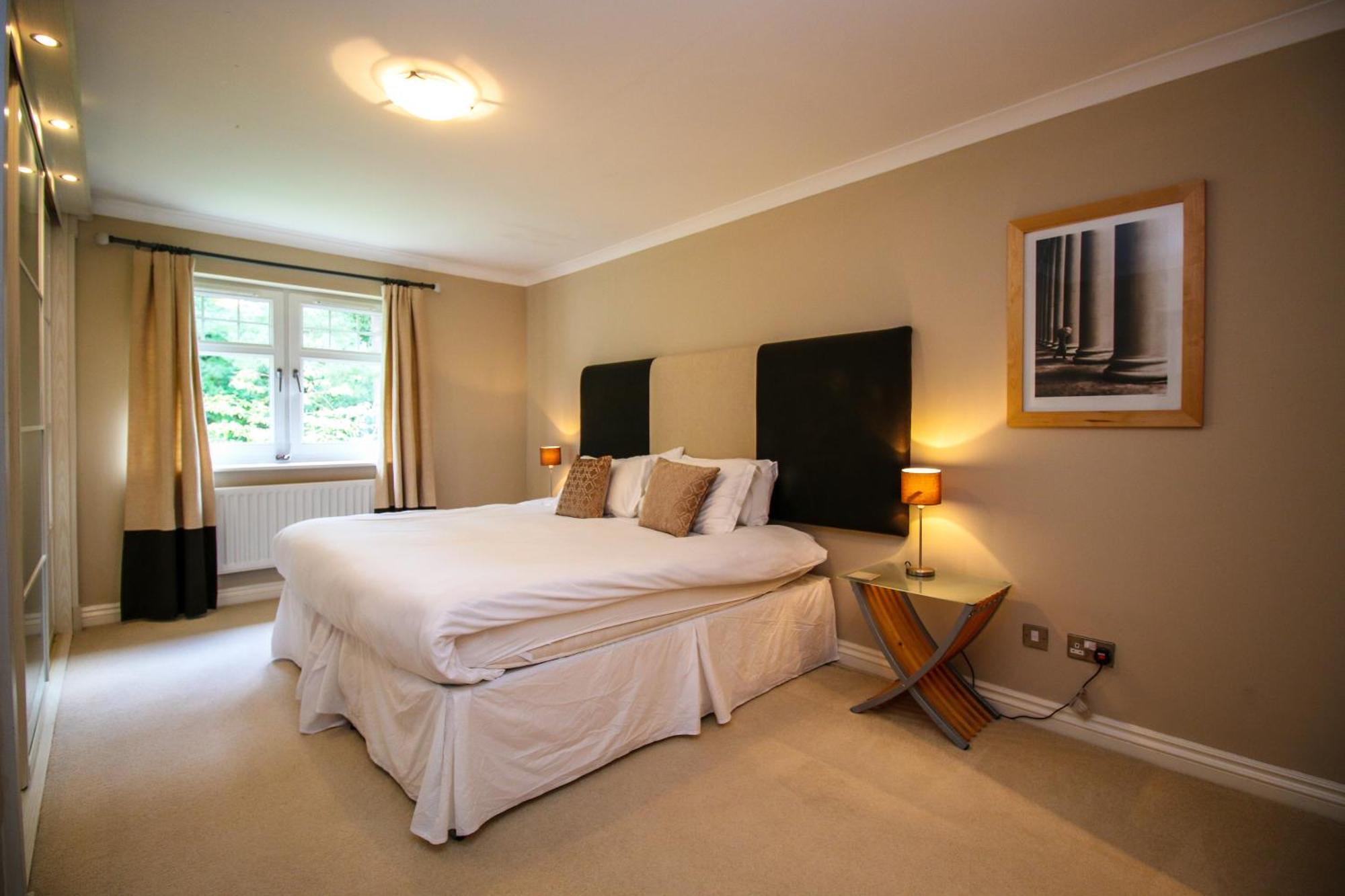 Turnberry Apartments Rom bilde