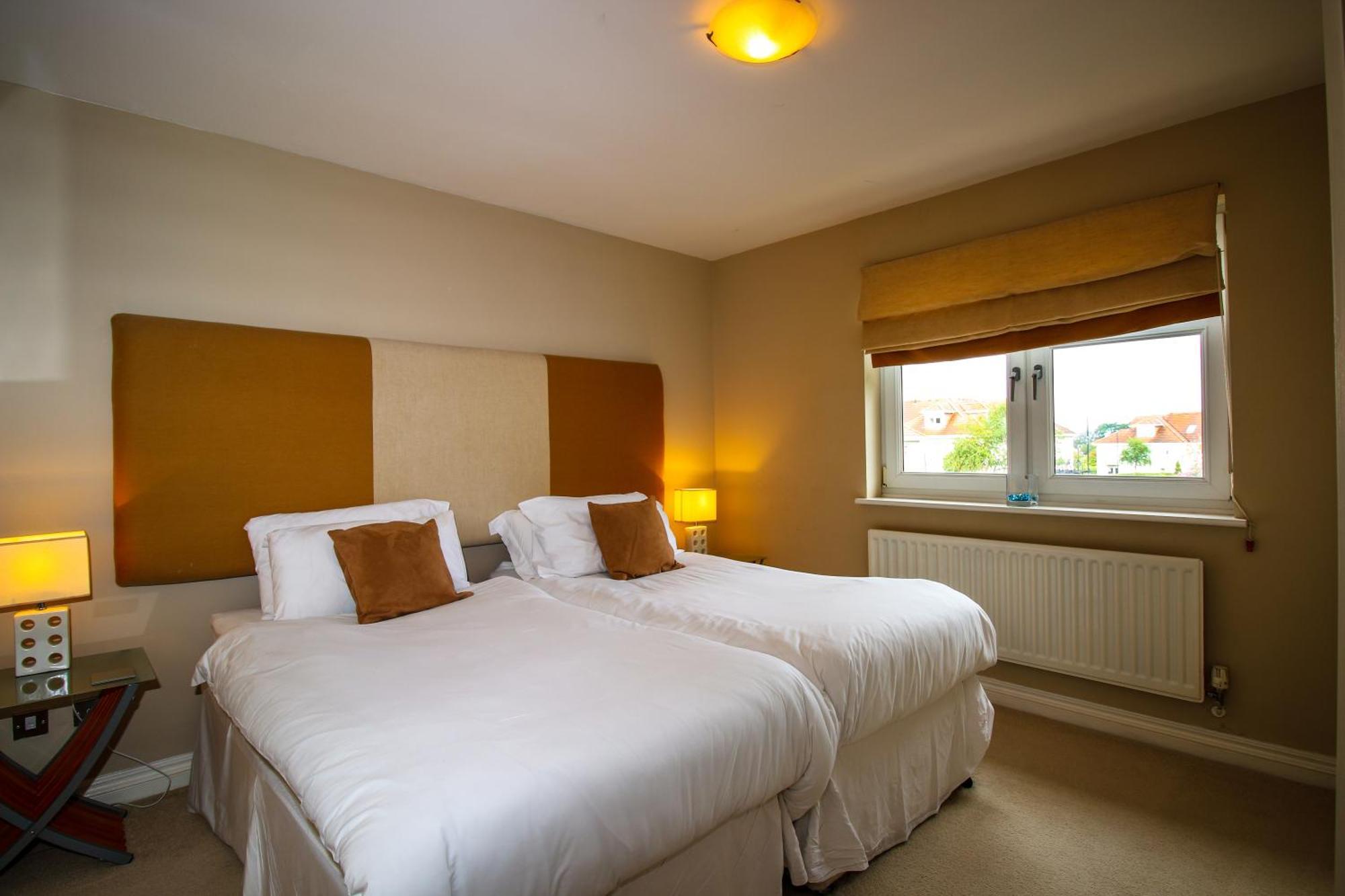 Turnberry Apartments Rom bilde