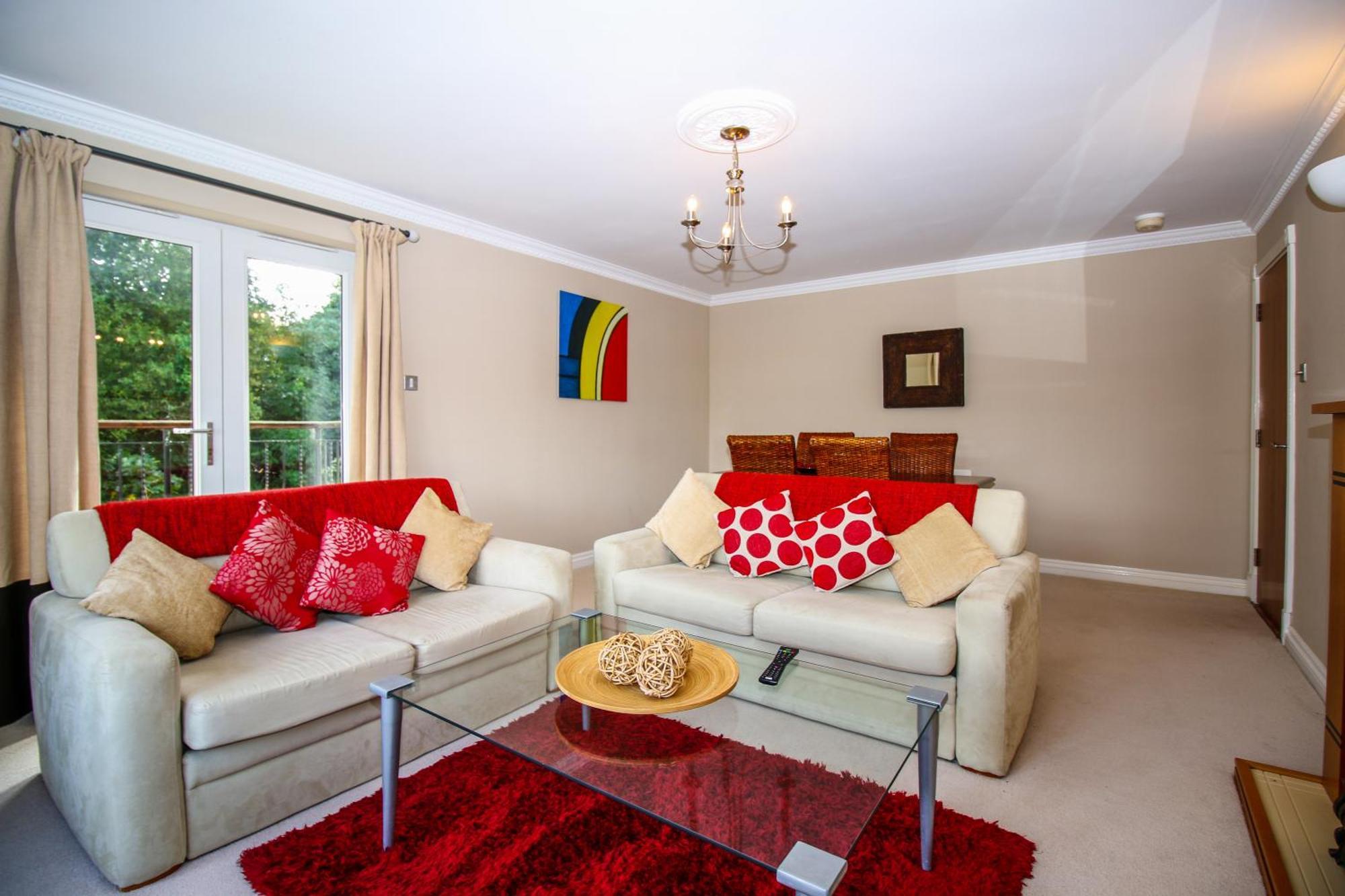 Turnberry Apartments Rom bilde