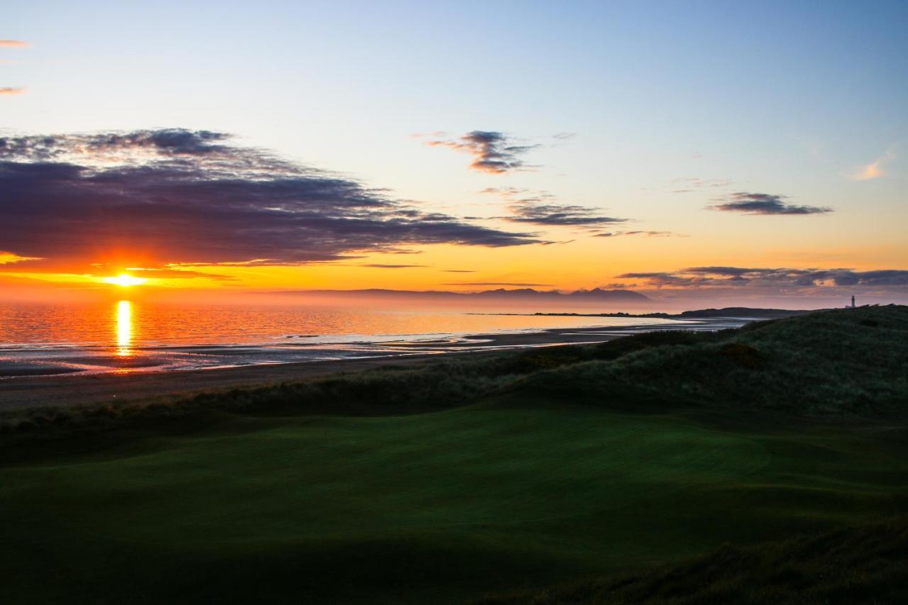 Turnberry Apartments Eksteriør bilde